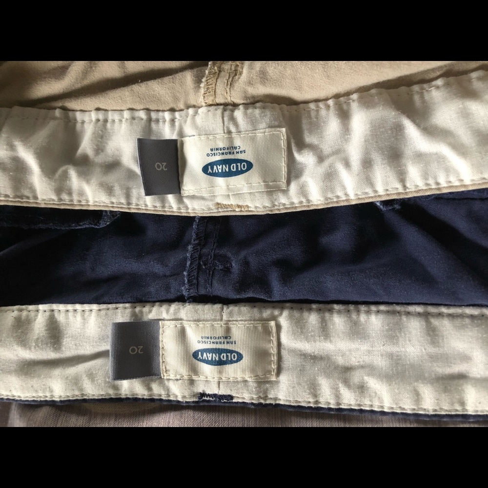 2 pair of Old Navy shorts